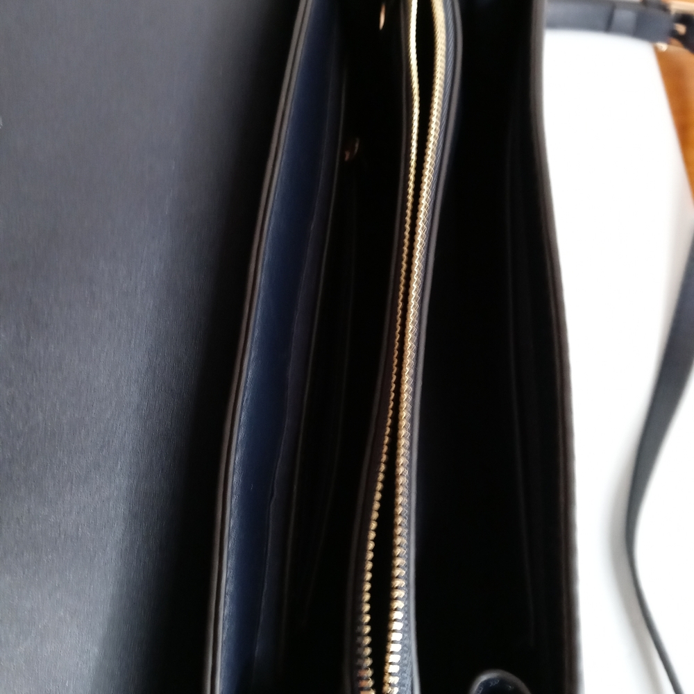 Navy Three Pocket Faux Leather Crossbody Purse - Picture 4 of 11